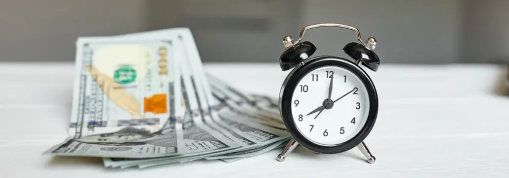 PRO Services Vs In-House HR: Save Time & Money In Dubai
